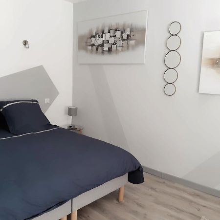 La Cour Lägenhet Charleville-Mézières Exteriör bild